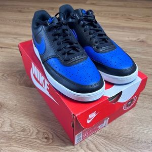 NIKE COURT VISION LO Men’s Size 10